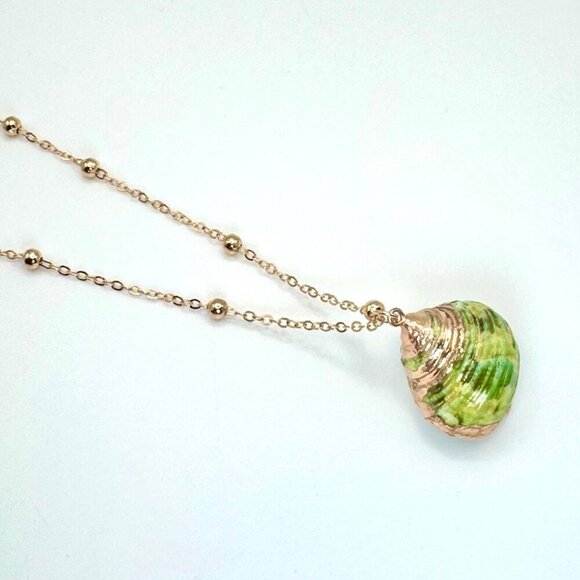 New Real Seashell Pendant Necklace 14K Gold Plated Statement Beaded Chain - Picture 7 of 10